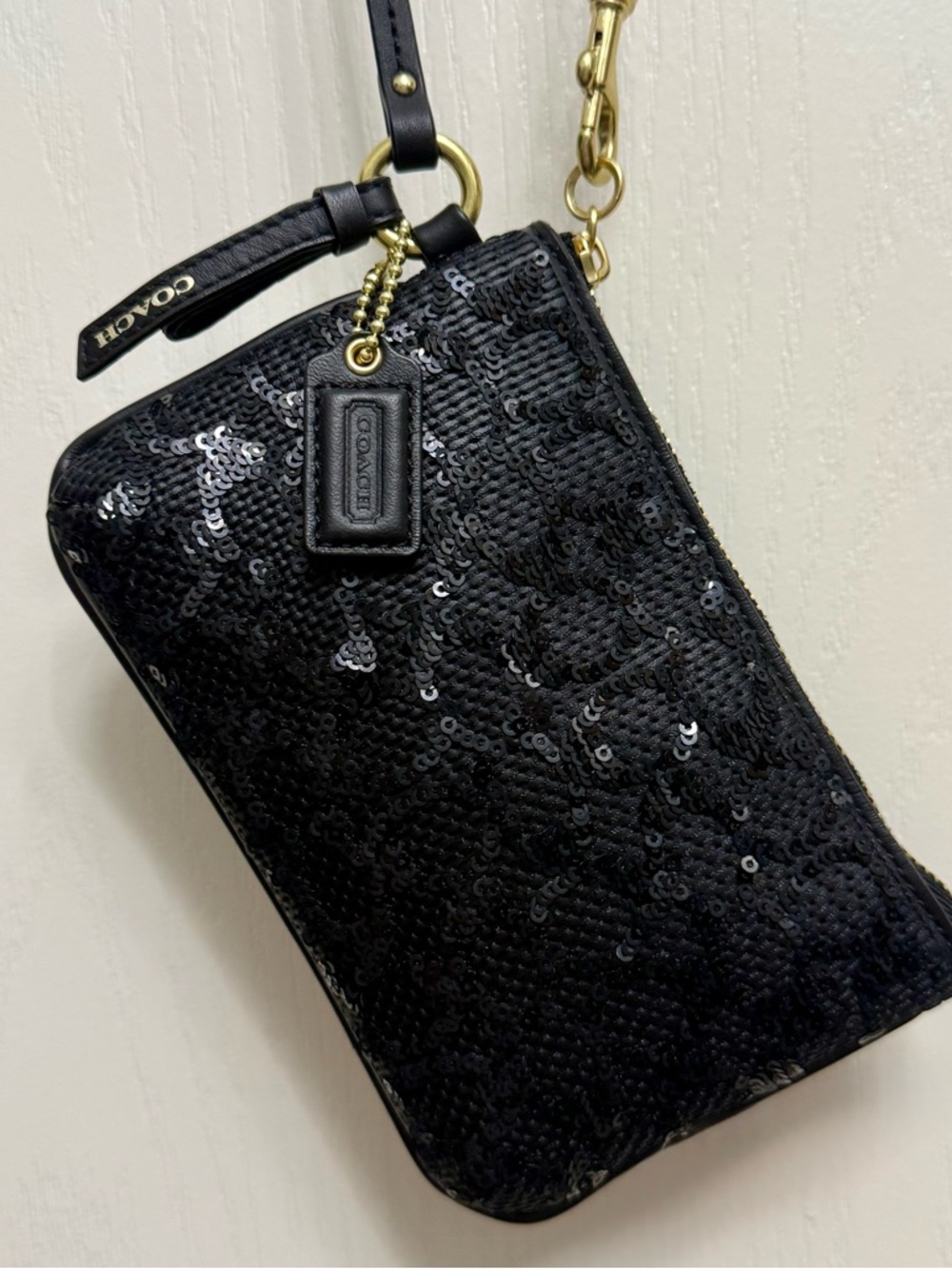 COACH Black Sequin Wristlet Clutch - PURPLE inner lining